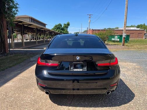 Jet Black 2021 BMW 330 330i 4dr Sedan