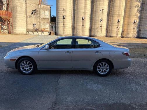 2003 Lexus ES 300 Base