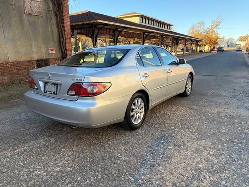 2003 Lexus ES 300 Base