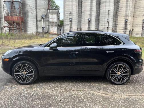 2019 Porsche Cayenne S