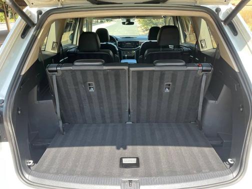 2019 Volkswagen Atlas 3.6L SEL Premium