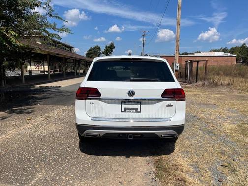 2019 Volkswagen Atlas 3.6L SEL Premium