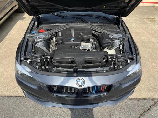 2017 BMW 320 i
