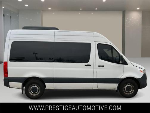 2024 Mercedes-Benz Sprinter 2500 144 WB Standard Roof Passenger