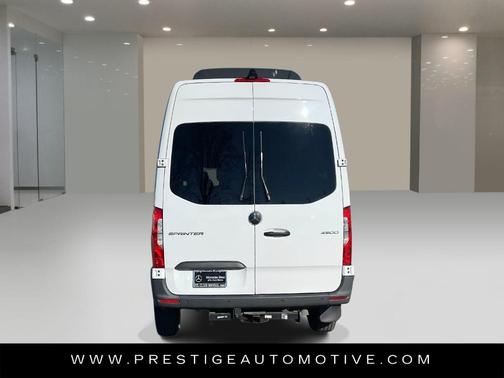 2024 Mercedes-Benz Sprinter 2500 144 WB Standard Roof Passenger