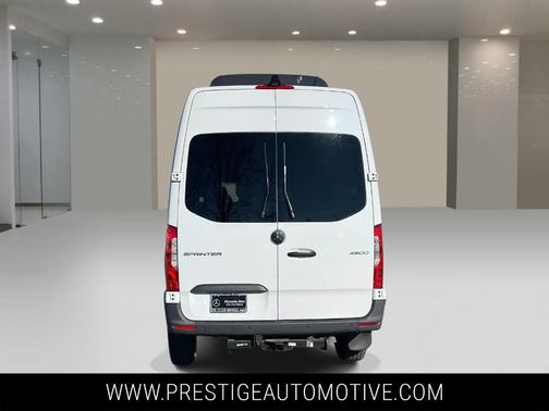 2024 Mercedes-Benz Sprinter 2500 144 WB Standard Roof Passenger