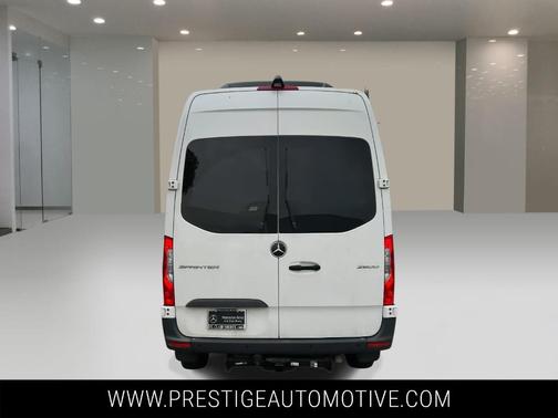 2024 Mercedes-Benz Sprinter 2500 144 WB Standard Roof Passenger