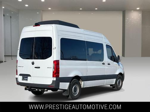 2024 Mercedes-Benz Sprinter 2500 144 WB Standard Roof Passenger