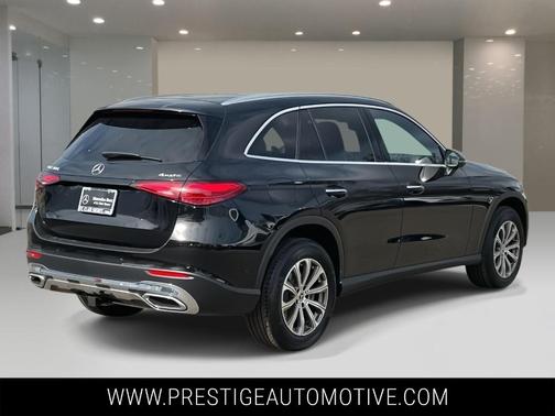 2026 Mercedes-Benz GLC 300 Base 4MATIC