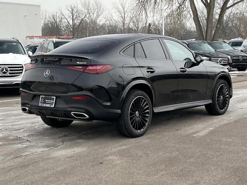 2026 Mercedes-Benz GLC 300 Base 4MATIC