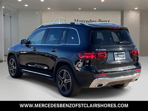 2026 Mercedes-Benz GLB 250 Base 4MATIC