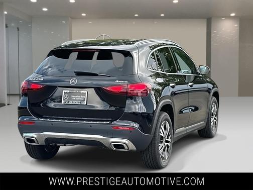 2026 Mercedes-Benz GLA 250 Base 4MATIC
