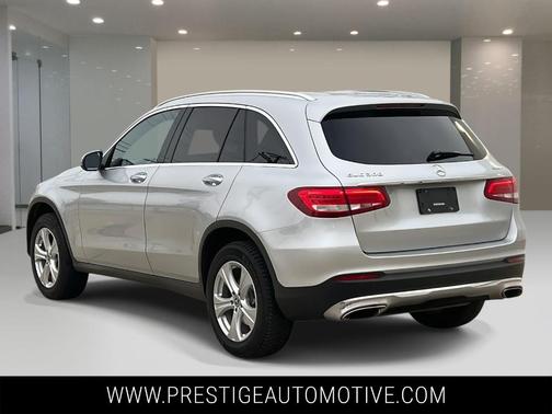 2018 Mercedes-Benz GLC 300 Base 4MATIC