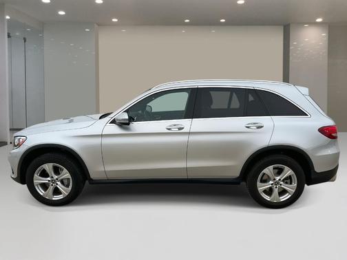 2018 Mercedes-Benz GLC 300 Base 4MATIC