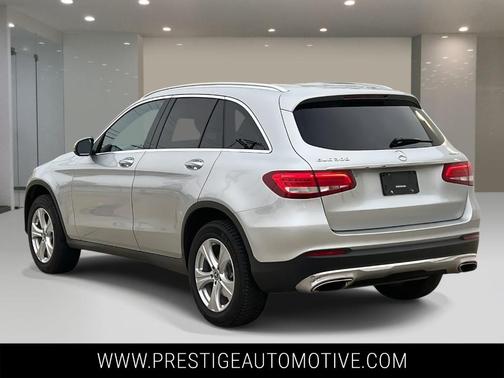 2018 Mercedes-Benz GLC 300 Base 4MATIC