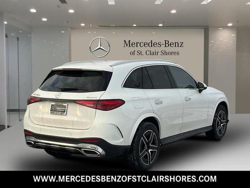 2025 Mercedes-Benz GLC 350e Base 4MATIC
