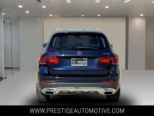 2021 Mercedes-Benz GLC 300 Base 4MATIC