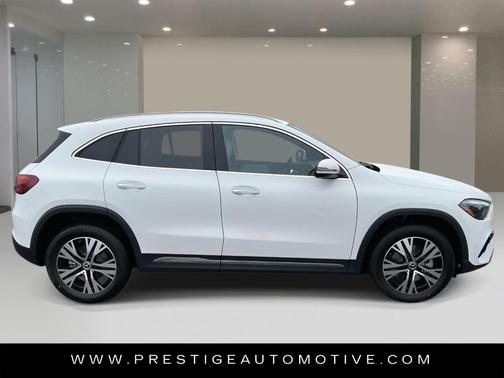 2025 Mercedes-Benz GLA 250 Base 4MATIC