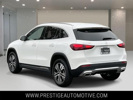 2025 Mercedes-Benz GLA 250 Base 4MATIC