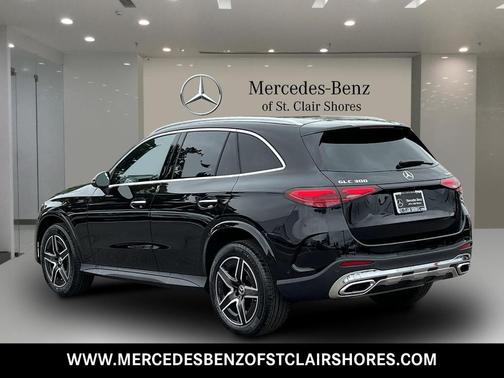 2025 Mercedes-Benz GLC 300 Base 4MATIC