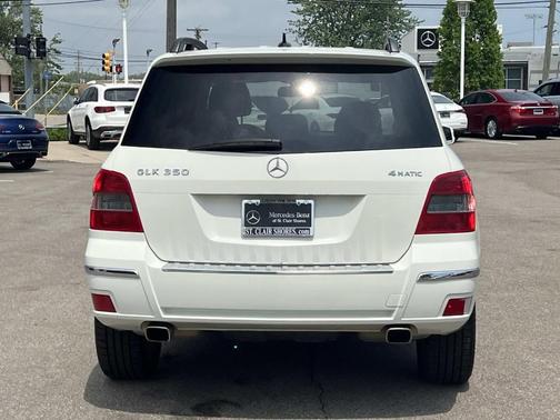 Arctic White 2010 Mercedes-Benz GLK-Class GLK 350 4MATIC
