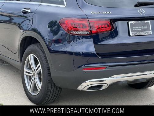 2022 Mercedes-Benz GLC 300 Base 4MATIC