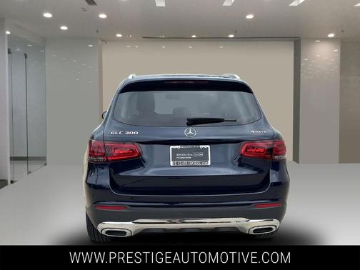 2022 Mercedes-Benz GLC 300 Base 4MATIC