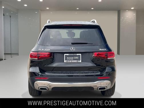 2022 Mercedes-Benz GLB 250 Base 4MATIC