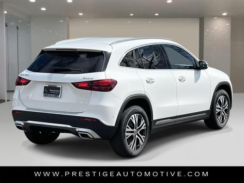 2025 Mercedes-Benz GLA 250 Base 4MATIC