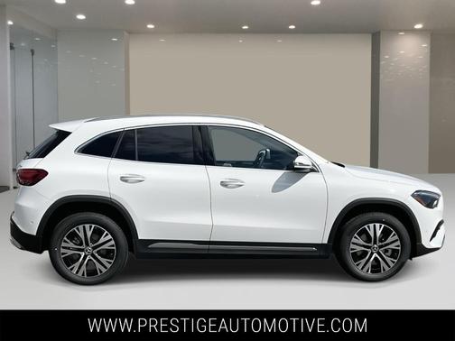 2025 Mercedes-Benz GLA 250 Base 4MATIC