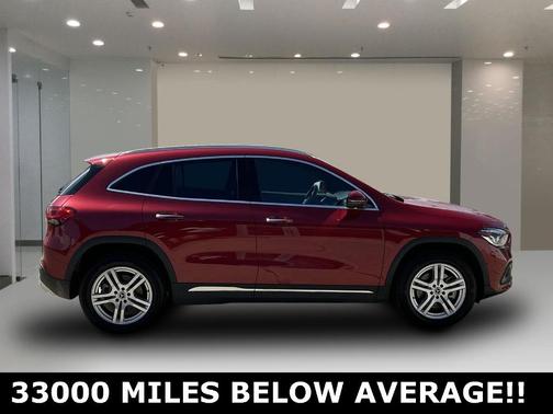 2022 Mercedes-Benz GLA 250 Base 4MATIC