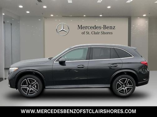 2025 Mercedes-Benz GLC 300 Base 4MATIC