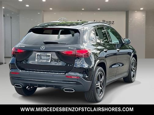 2025 Mercedes-Benz GLA 250 Base 4MATIC