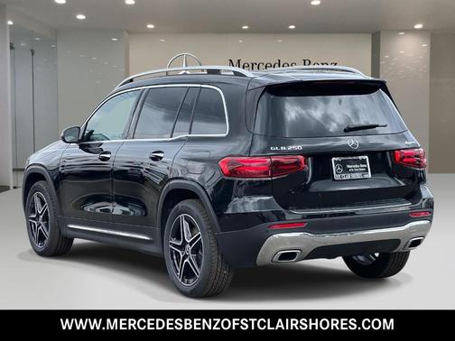 2026 Mercedes-Benz GLB 250 Base 4MATIC
