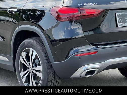 2026 Mercedes-Benz GLA 250 Base 4MATIC