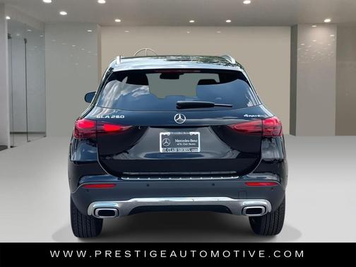 2026 Mercedes-Benz GLA 250 Base 4MATIC