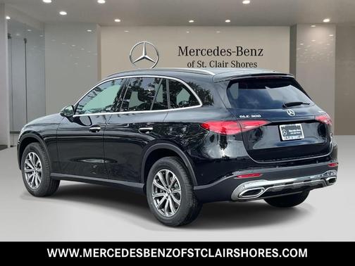 2026 Mercedes-Benz GLC 300 Base 4MATIC