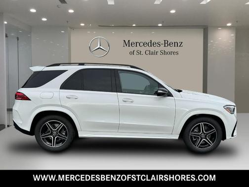 2025 Mercedes-Benz GLE 450e Base 4MATIC