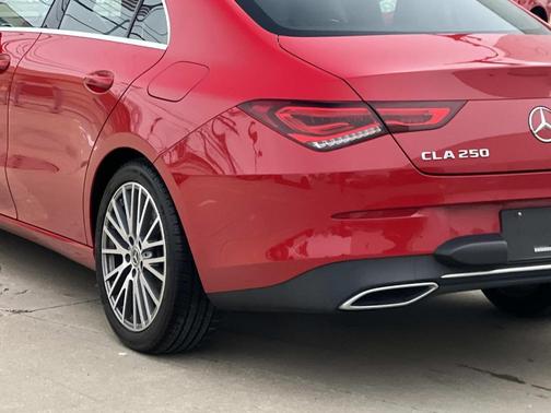 2020 Mercedes-Benz CLA 250 Base 4MATIC
