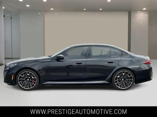 2025 BMW M5 Base
