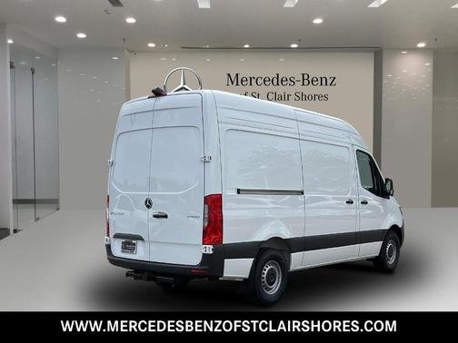 2025 Mercedes-Benz Sprinter 2500 Standard Roof