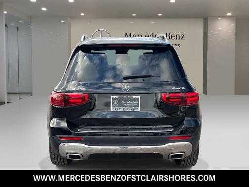 2026 Mercedes-Benz GLB 250 Base 4MATIC