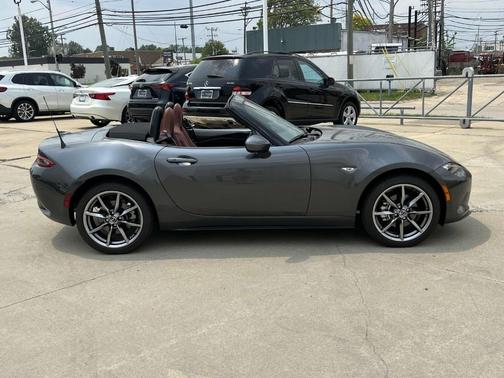 2023 Mazda MX-5 Miata Grand Touring