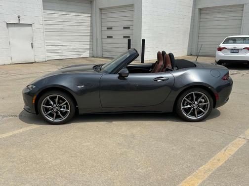 2023 Mazda MX-5 Miata Grand Touring