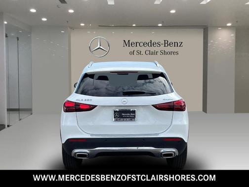 2025 Mercedes-Benz GLA 250 Base 4MATIC