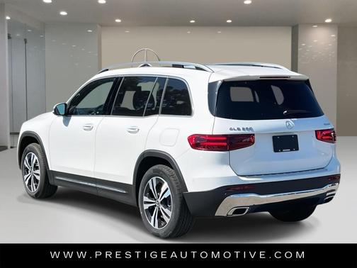 2026 Mercedes-Benz GLB 250 Base 4MATIC