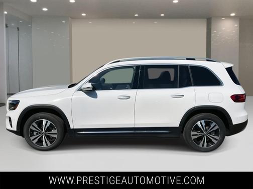 2026 Mercedes-Benz GLB 250 Base 4MATIC