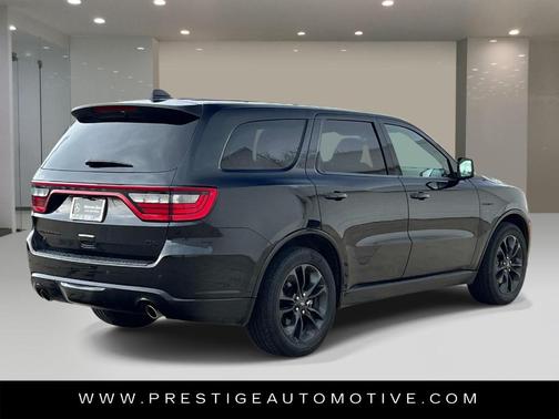DB Black Crystal Clearcoat 2021 Dodge Durango R/T