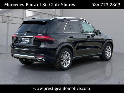 Obsidian Black Metallic 2026 Mercedes-Benz GLE 350 Base 4MATIC