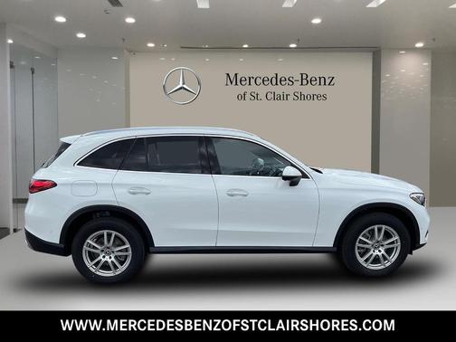 2025 Mercedes-Benz GLC 300 Base 4MATIC
